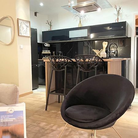 Bienvenue Au Chillou - Parking - Terrasse Apartment Le Havre Luaran gambar